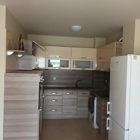 Хотел луксозен в 4 звезден Златни пясъци