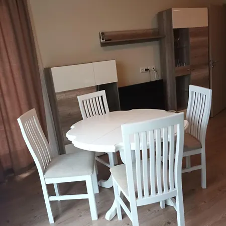 луксозен в 4 звезден Хотел