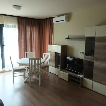 Луксозен Апартамент В К-Кс Златни Пясъци Hotel 4*