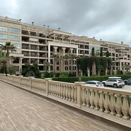 فندق луксозен в 4 звезден غولدن ساندز